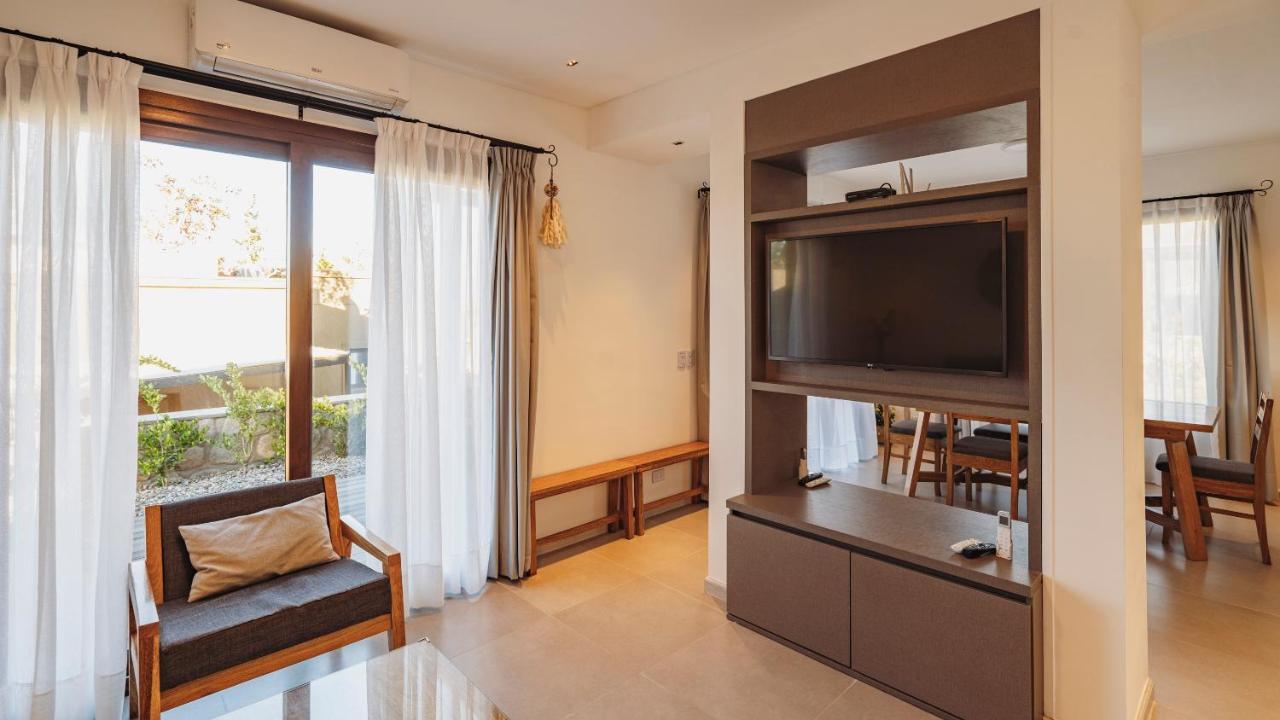 Tafí del Valle La Madrina Apart Hotel מראה חיצוני תמונה