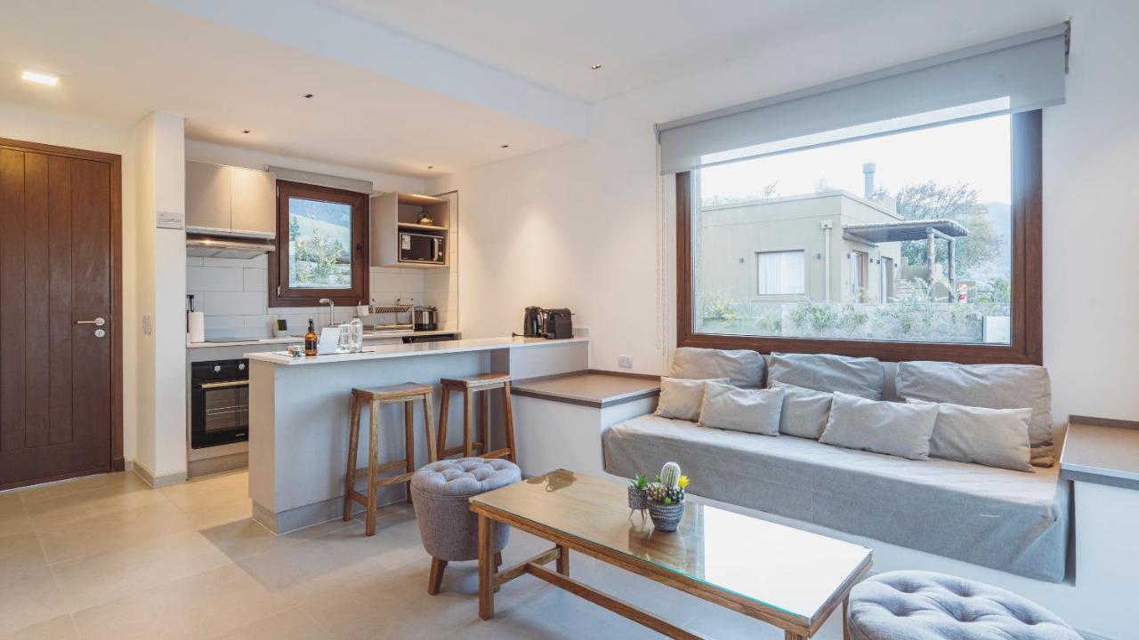 Tafí del Valle La Madrina Apart Hotel מראה חיצוני תמונה